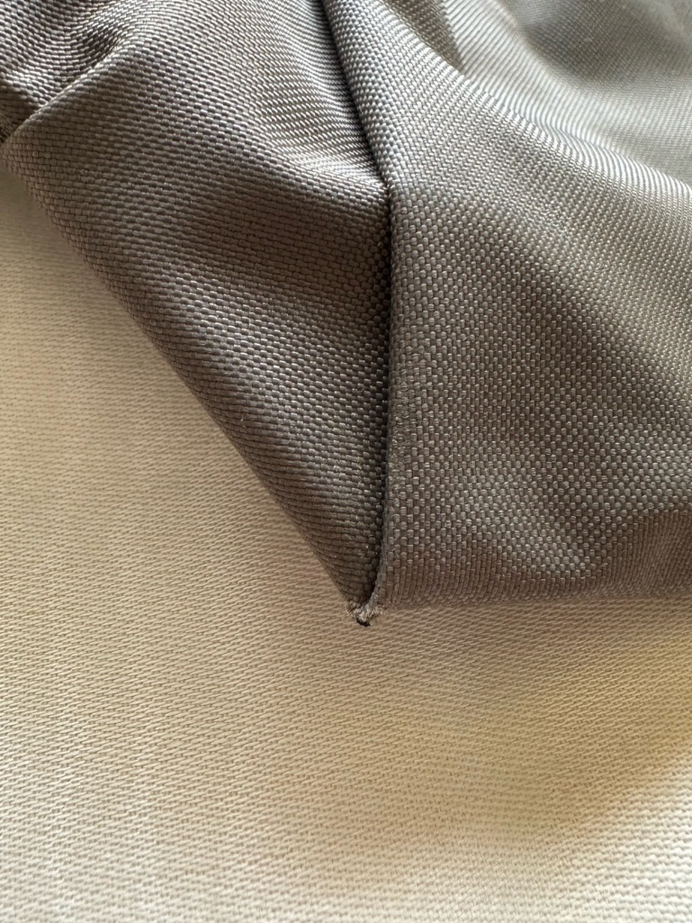 Longchamp Le Pliage Medium Taupe/Gray Handbag - Picture 7 of 7